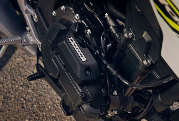 penampakan cover sistem Honda E-Clutch