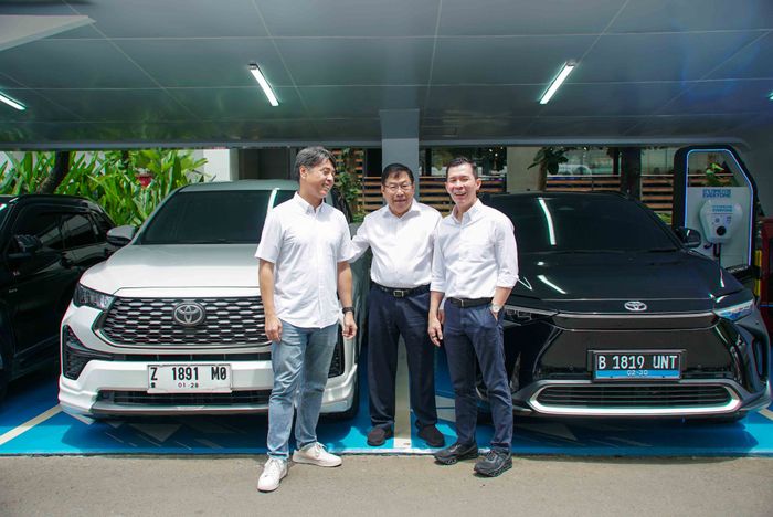 Toyota Privilege Parking &amp; Charging