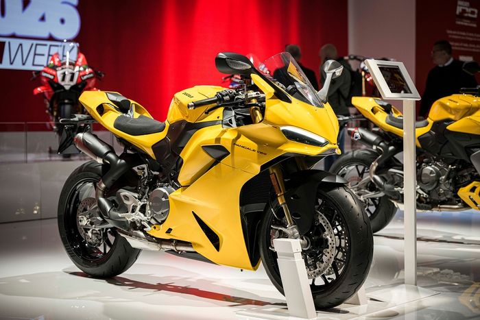 Ducati Panigale V2 Yellow Edition di EICMA 2025