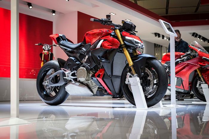 Ducati Streetfighter V4 Corse