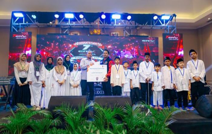 Santunan anak yatim di acara ulang tahun ke-7 CR-V Club Indonesia Chapter Jakarta