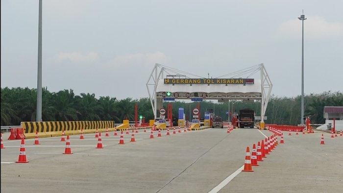 Gerbang tol Kisaran Trans Sumatera