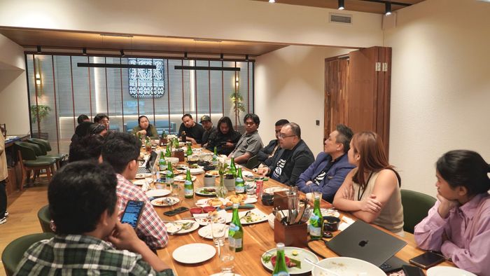 KALISTA kumpul bersama media