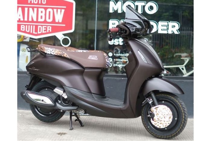 Modifikasi Magma Black ala Sintya Marisca