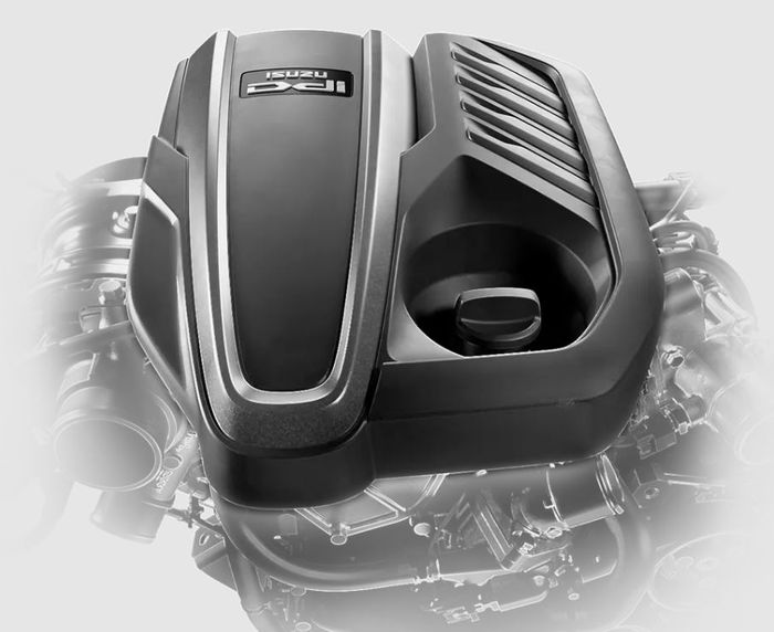 Isuzu MU-X 2025 di Thailand memiliki opsi mesin turbodiesel 2.2L dan 3.0L