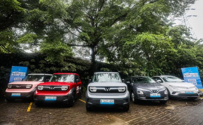 line up kendaraan listrik VinFast di Indonesia