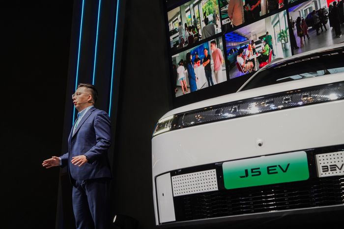 Business Director Unit Jaecoo Indonesia Jim Ma