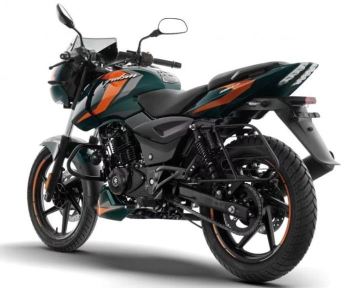 detail Bajaj Pulsar 150 2026 warna hijau yang punya aksen oranye khas KTM