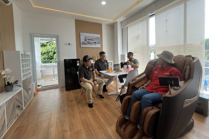 Salah satu fasilitas yang ditawarkan di Posko Auto2000 24 jam