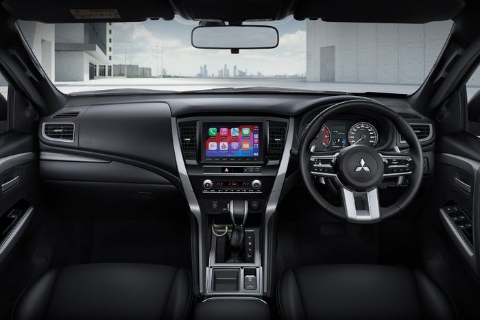 Interior Mitsubishi Pajero Sport GT.