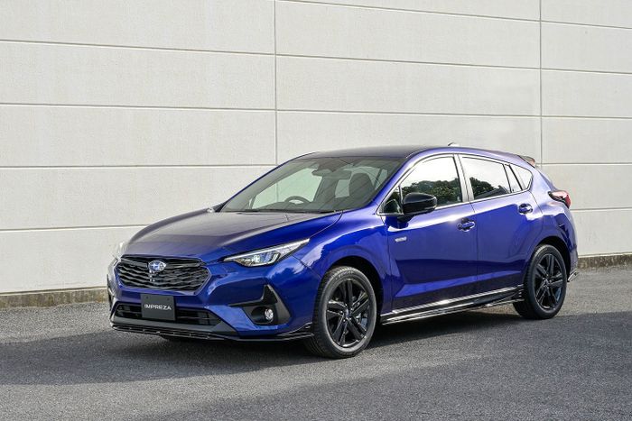 Subaru Impreza ST-H dengan tuning dari STI.