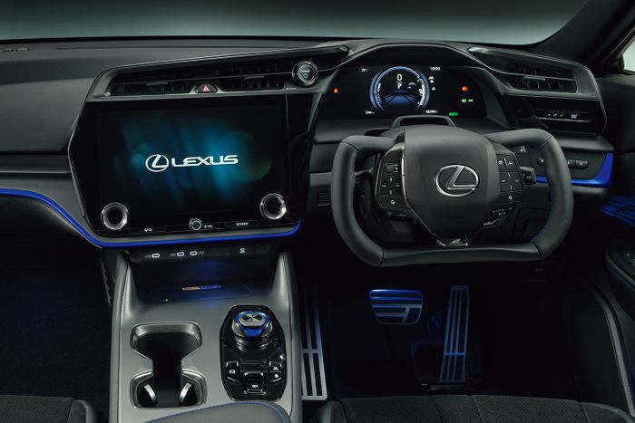 Interior Lexus RZ 600e F Sport Performance.