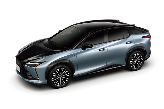 Lexus RZ 500e.
