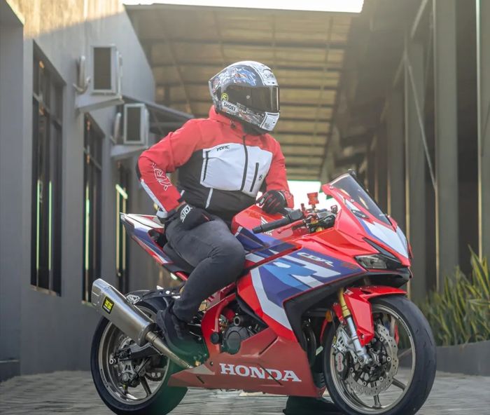 Jaket riding Strayline dari YORC