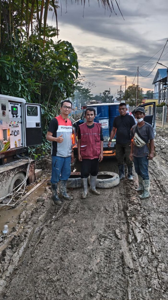 Suplai BBM pasok kebutuhan genset aliri listrik untuk operasional Rumah Sakit