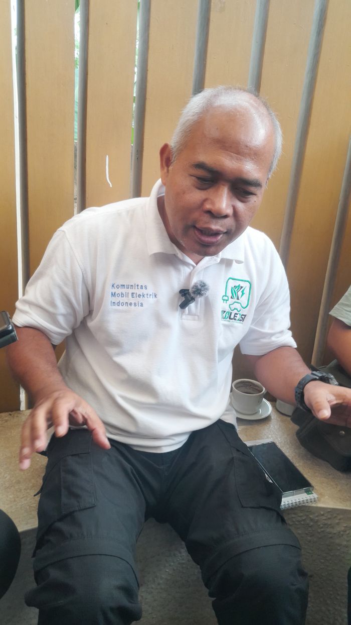 Ketua Komunitas Mobil Elektrik Indonesia (KOLEKSI), Arwani Hidayat