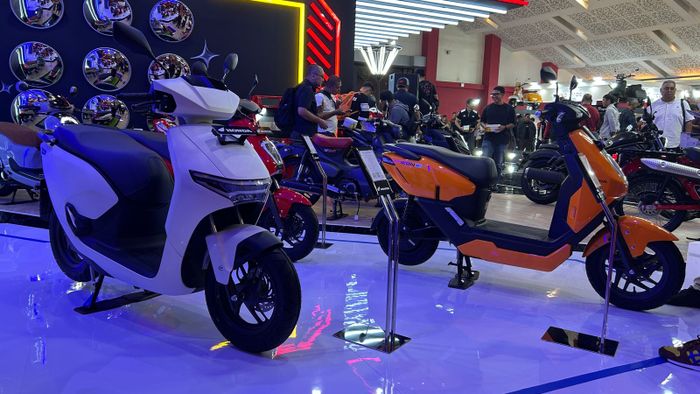 Line up motor listrik lengkap dibawa AHM di IIMS 2026