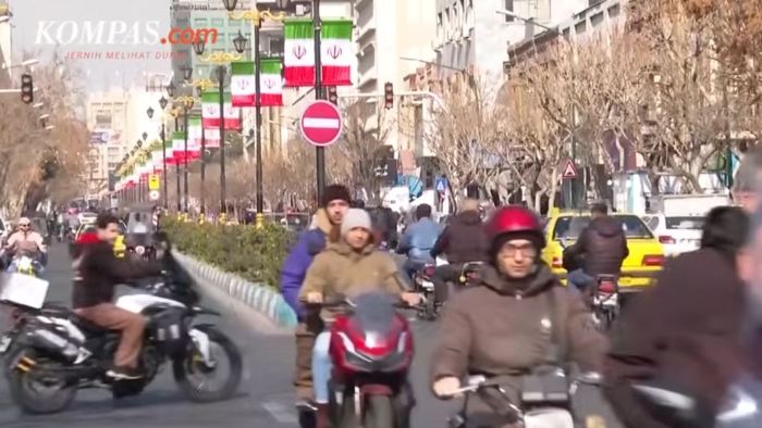 Lalu lintas kendaraan di negara Iran