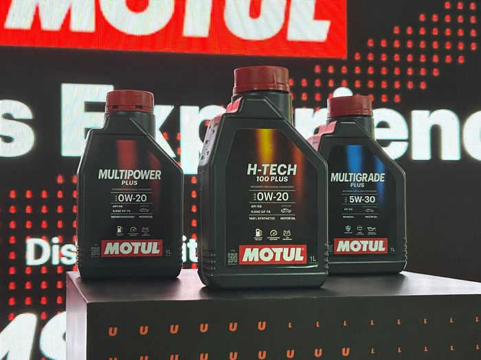 Line oli mesin Motul berstandar API SQ memberikan banyak keunggulan untuk mobil-mobil generasi terbaru