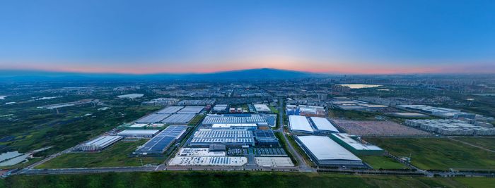 Merek kendaraan energi baru (NEV) asal Tiongkok ini dipastikan segera masuk Indonesia lewat PT Indomobil National Distributor