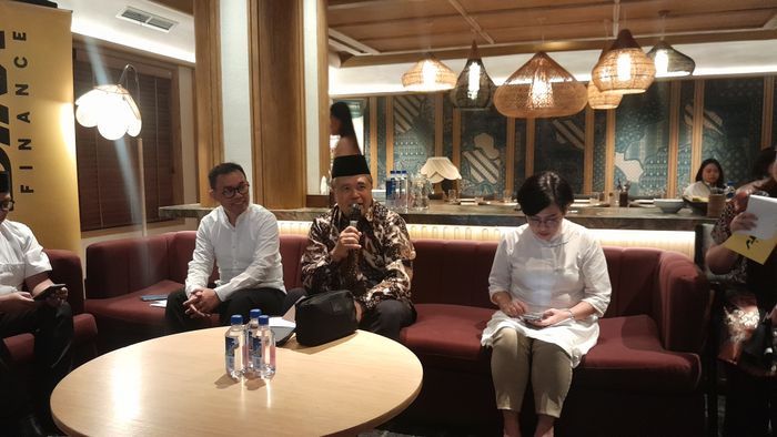 Ajang Indonesia International Motor Show (IIMS) 2026 bukan cuma jadi panggung peluncuran mobil dan motor baru, tapi juga jadi barometer pembiayaan kendaraan