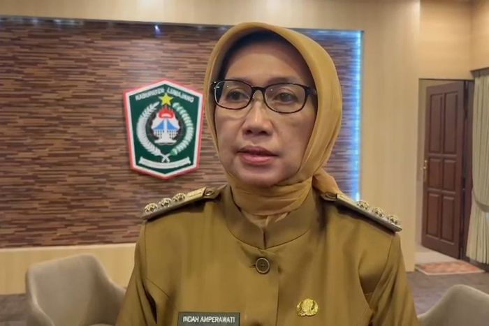 Bupati Lumajang, Indah Amperawati