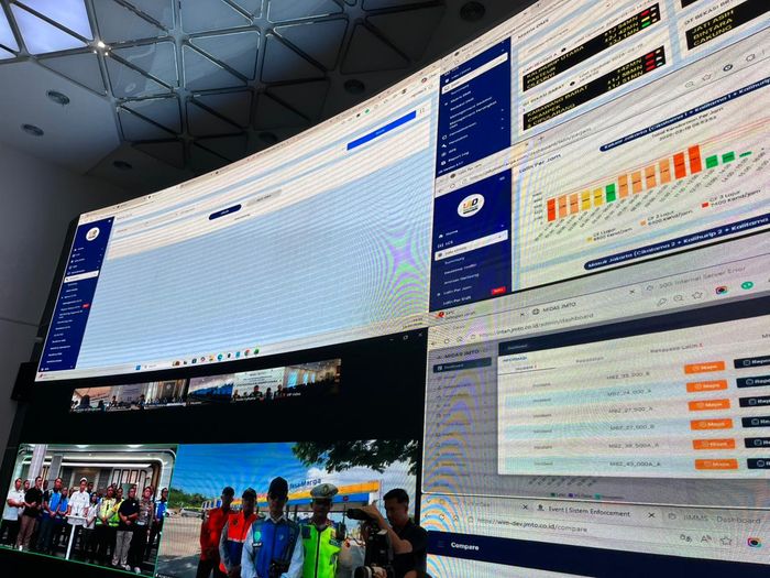 tempat pantau kendaraan di JMTC, Jati Asih milik Jasa Marga