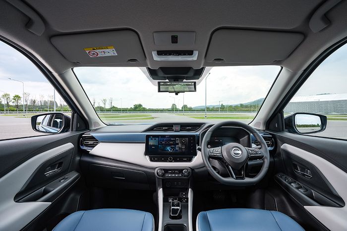 Interior Nissan Kicks e-POWER terbaru.