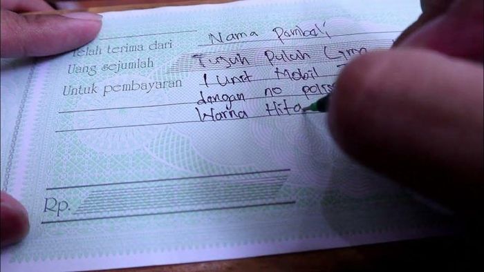 Contoh kuitansi jual beli mobil bekas