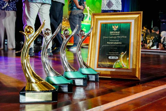 Penghargaan PROPER Emas dan Hijau yang diraih TMMIN