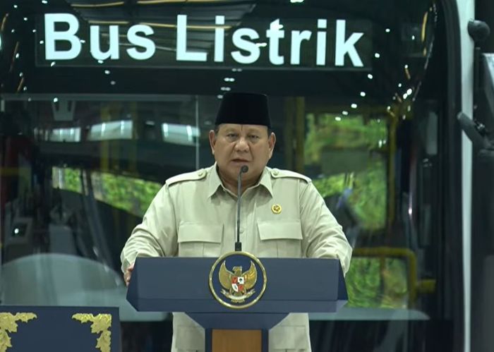 Pidato Presiden Prabowo Subianto saat peresmian pabrik bus dan truk listrik VKTR di Magelang, Jawa Tengah, (9/4/26)