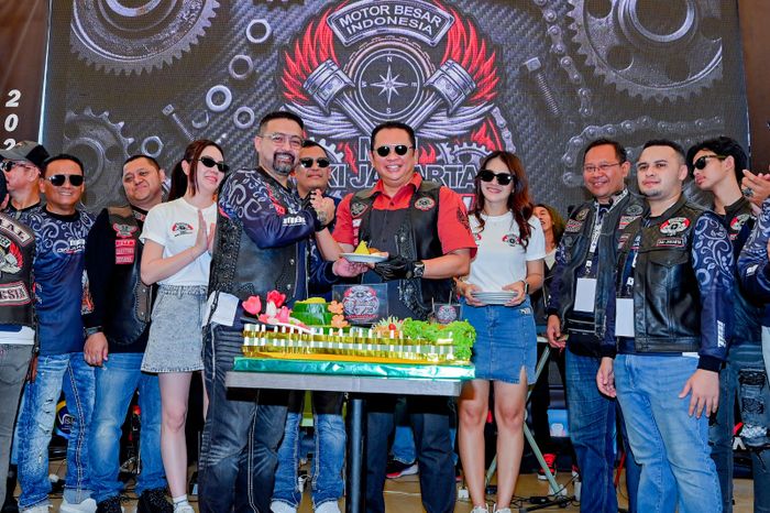 Acara ini turut dihadiri para pendiri dan tokoh penting MBI, jajaran pengurus pusat, pembina, penasihat, serta perwakilan berbagai chapter dari berbagai daerah seperti Bogor, Depok, Bekasi, Karawang, Bandung hingga Riau.