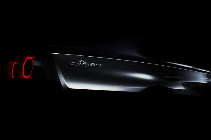 Nissan Skyline baru juga dalam antrean.