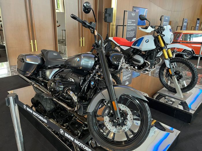 14 unit BMW Motorrad bahkan menjajalnya lewat sesi test drive.