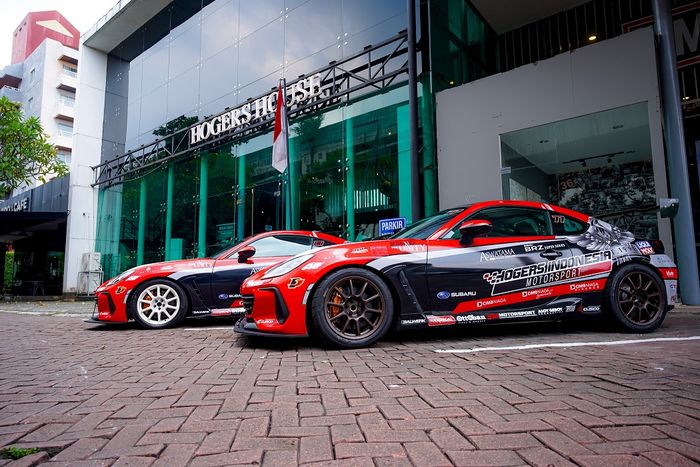 Dua Subaru BRZ milik tim balap Hogers Indonesia Motorsport