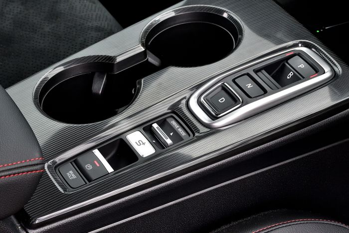 Fitur S+ Shift sudah hadir di Civic e:HEV RS.