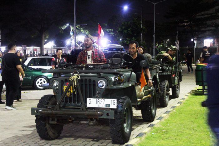 Deretan Willys MB dan Willys lawas ikut meramaikan SILATURIDE Motuba Bogor Timur di Cileungsi.