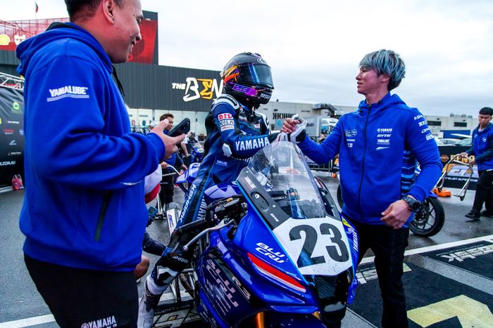 Selain Indonesia, Yamaha R3 BLU CRU Asia-Pacific Championship diikuti pembalap dari negara Australia, China, Vietnam, Thailand, Filipina, Malaysia, Selandia Baru