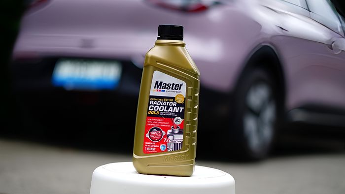 PT Autochem Industry juga memperkenalkan MASTER Radiator Coolant Gold 50/50 