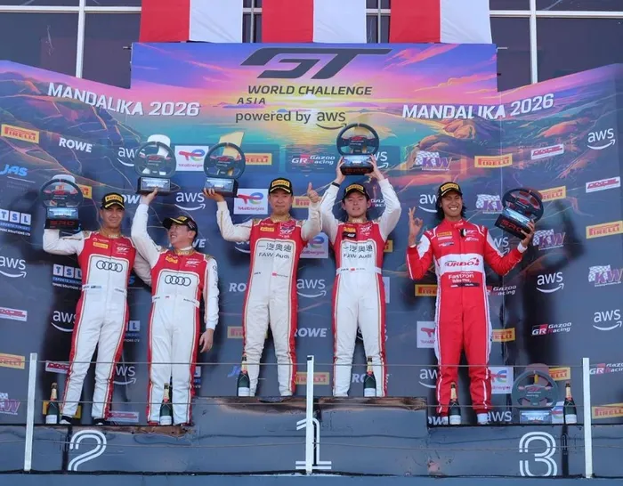Sean Gelael podium ketiga pada Race 1 ajang GT World Challenge Asia 2026 di Pertamina Mandalika International Circuit, Lombok, Nusa Tenggara Barat, pada 2&ndash;3 Mei 2026.