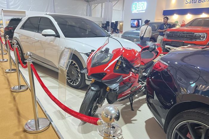Hyundai IONIQ 5 dan Ducati Superleggera V4 yang dilelang Badan Pemulihan Aset Kejaksaan Agung RI lewat gelaran BPA Fair 2026