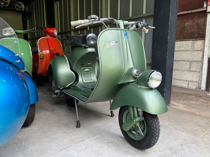 Vespa Sei Giorni dibuat dari nol menggunakan plat lembaran oleh bengkel Scooter99
