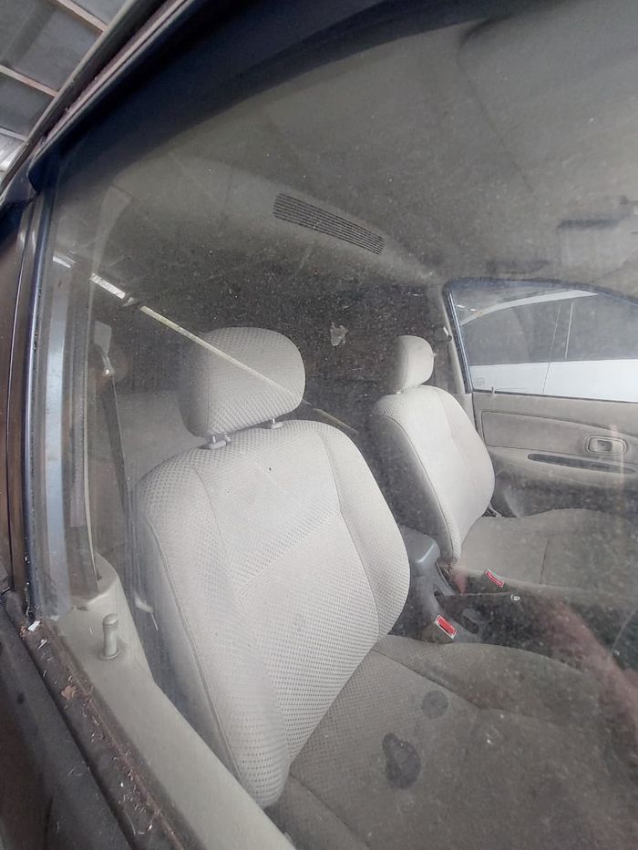 Kondisi interior Toyota Avanza 1.5 S 2010 yang dilelang mulai Rp 51,26 juta masih utuh dan rapi