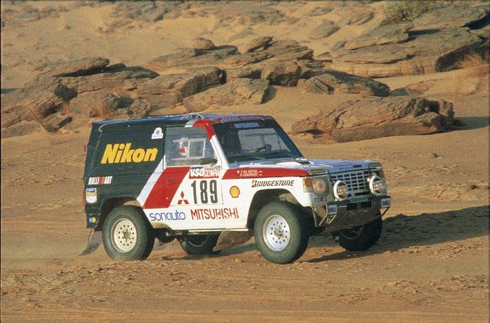 Mitsubishi Pajero Dakar