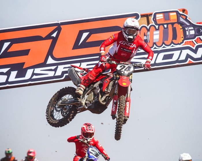 Hilman Maksum amankan P4