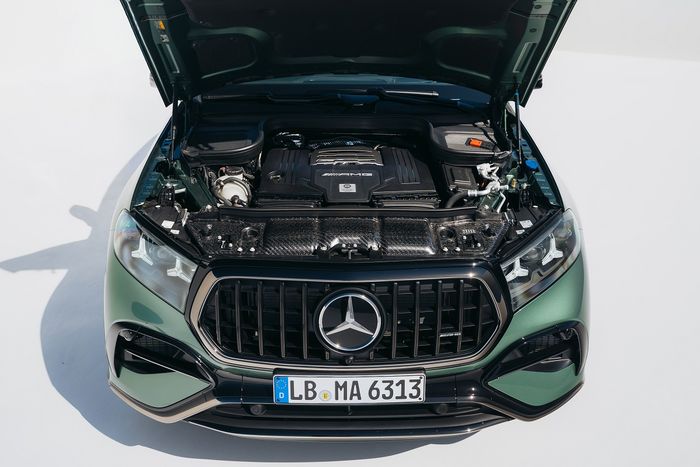 Mercedes-AMG GLE 63 S 4MATIC+ Coupe dengan mesin AMG M177 EVO V8