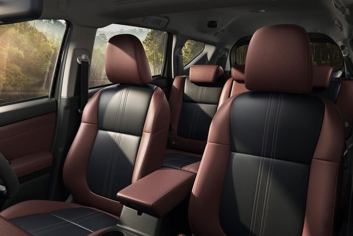 Kabin tiga baris Mitsubishi Xpander Cross mampu mengakomodasi hingga tujuh penumpang. 