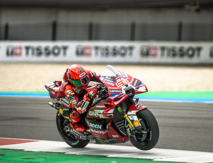 Marc Marquez memilih bermain aman agar tidak terjatuh di sirkuit Assen, Belanda
