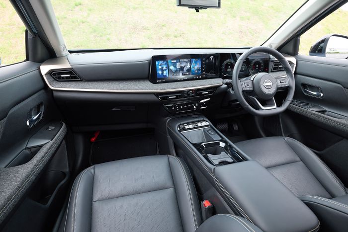 Interior Nissan Kicks e-POWER teranyar.