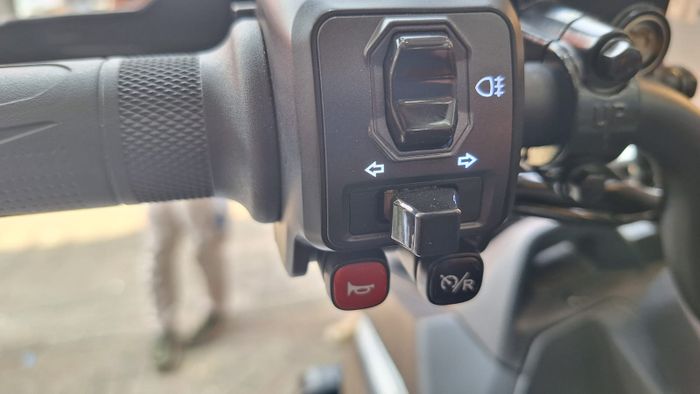 Fitur mundur di motor listrik 